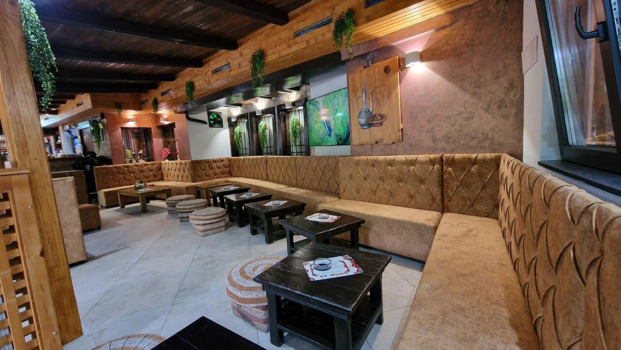 Pansion Oscar Summer Garden Mostar Eksteriør billede